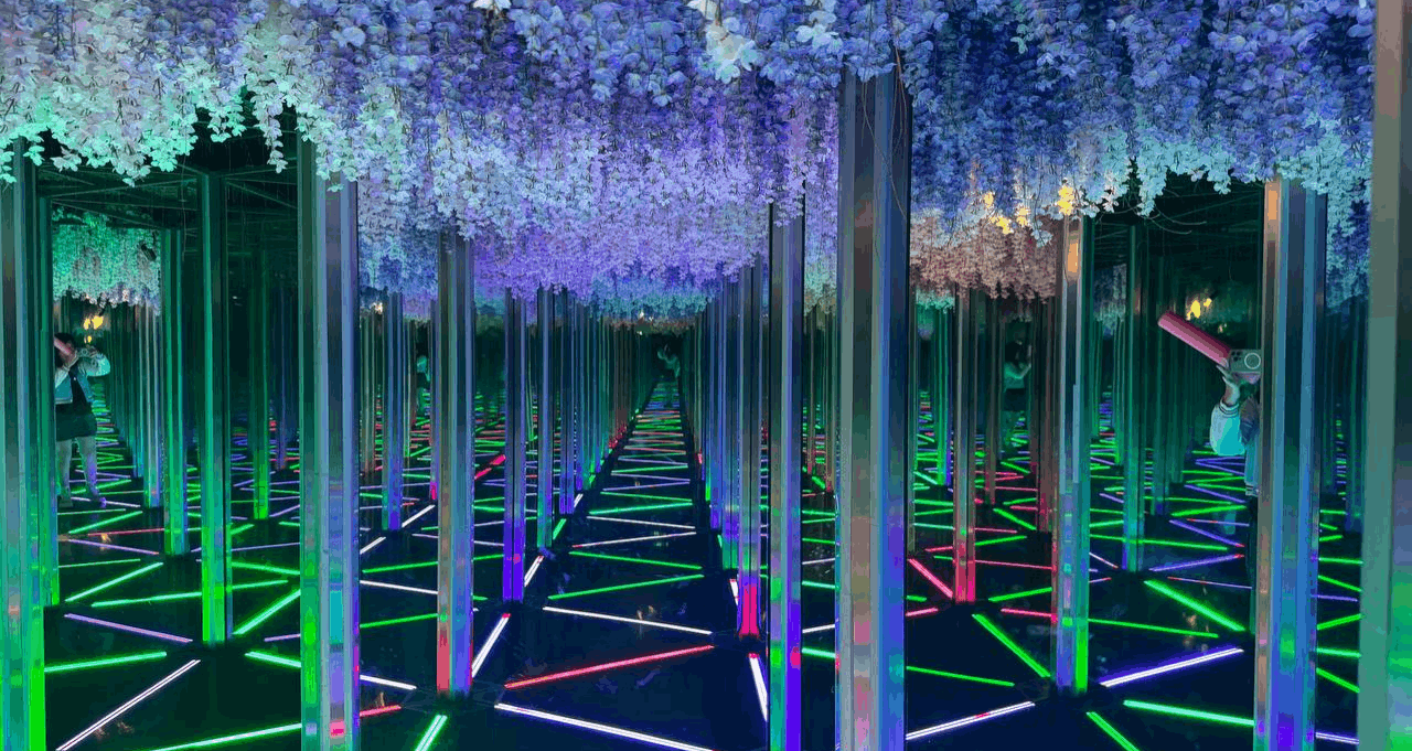Colourful Mirror Maze at Canopy Park in Jewel Changi Airport, an indoor family-friendly attraction in Singapore.