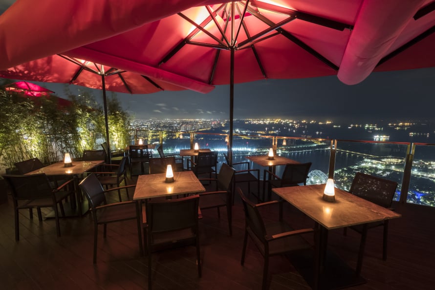 CE LA VI Marina Bay Sands rooftop bar Singapore New Year 2025