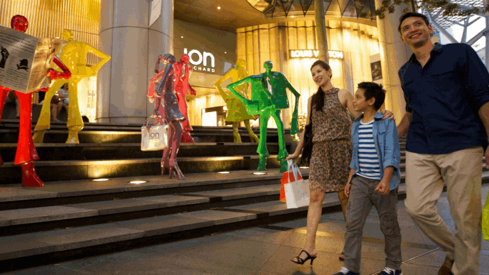 Family shopping in Singapore Orchard Road