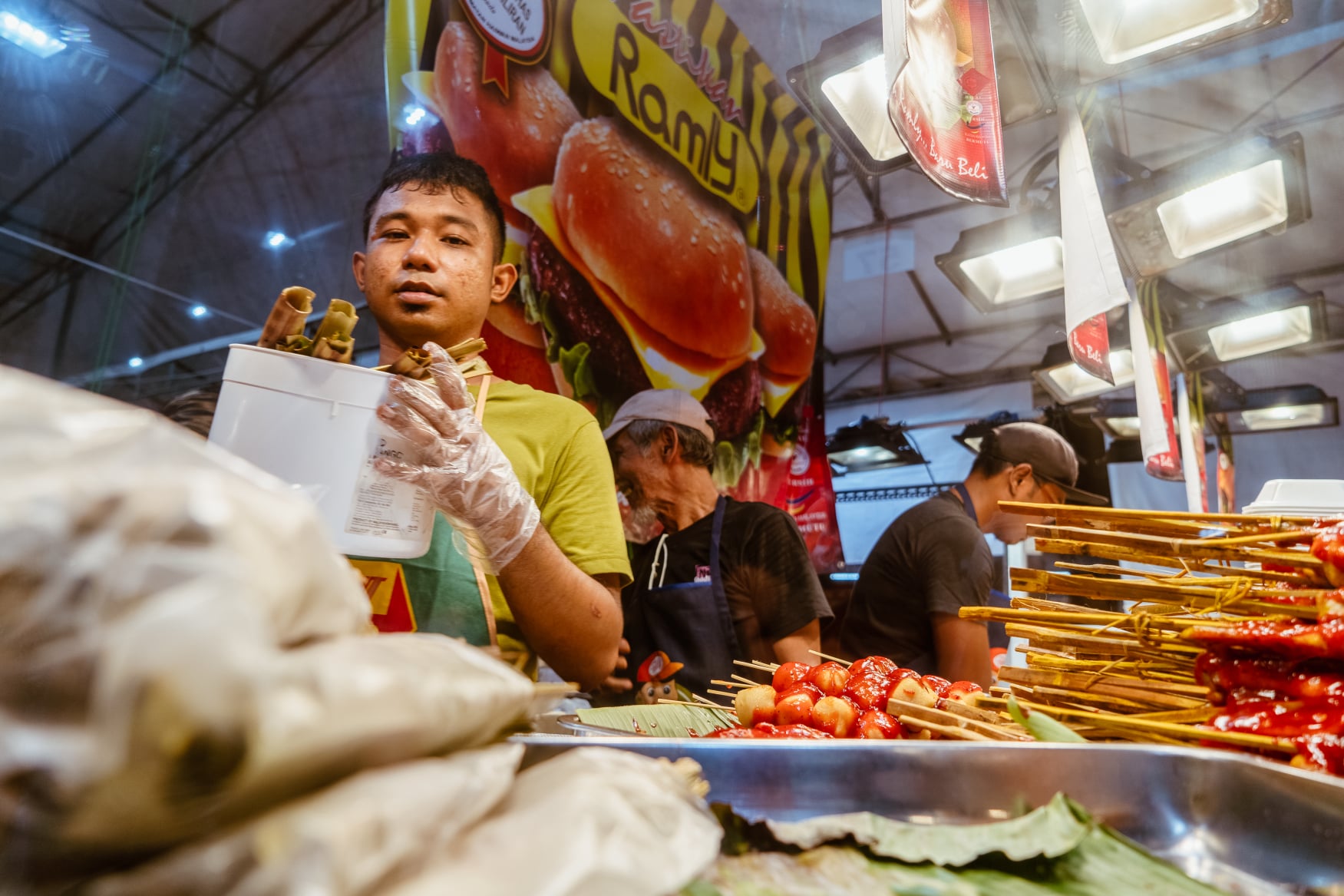 Indulge in traditional Hari Raya Puasa 2025 delicacies at Kampong Glam in Singapore with City Tours' FunVee Open-Top Bus experience.