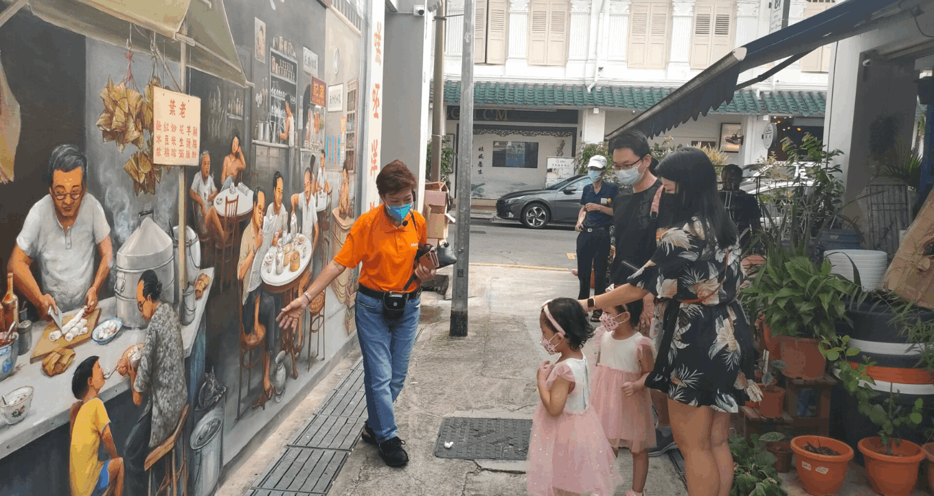 Murals Explorer with DuVee Singapore Tour