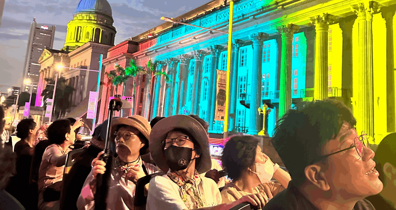 Singapore FunVee Open-top Bus Night Tour